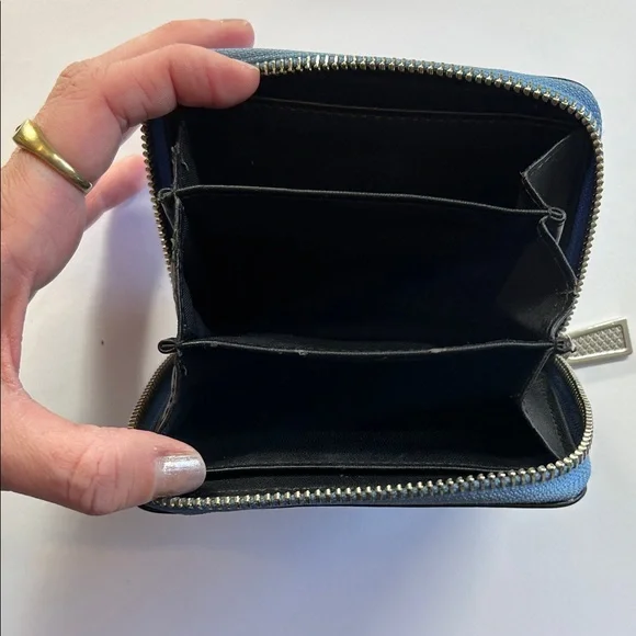 Rebecca Minkoff Quilted Blue Wallet - Picture 3 of 6